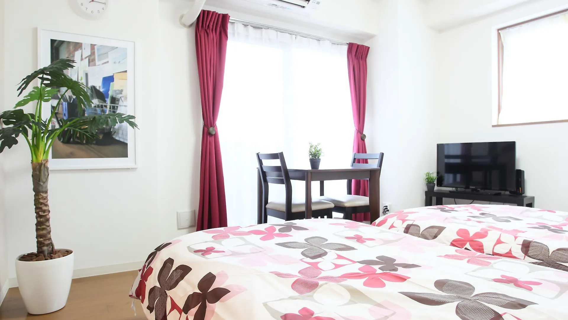 La Familia Yamasaka Appartement Osaka Japan