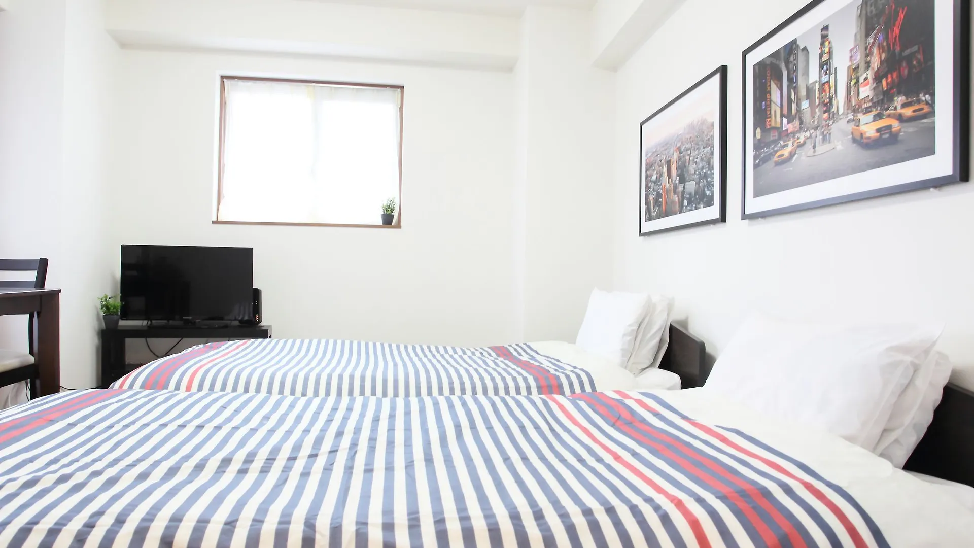 La Familia Yamasaka Appartement Osaka Japan