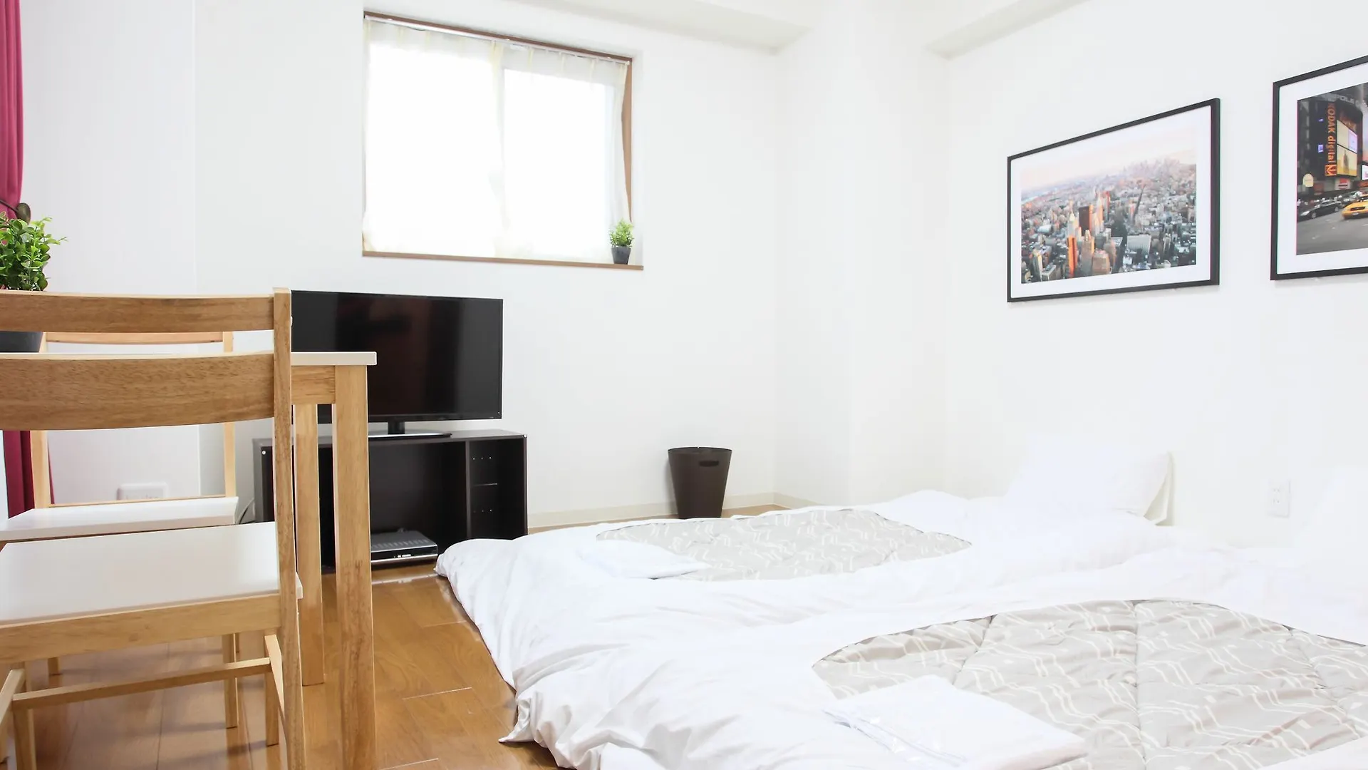 La Familia Yamasaka Appartement Osaka Japan